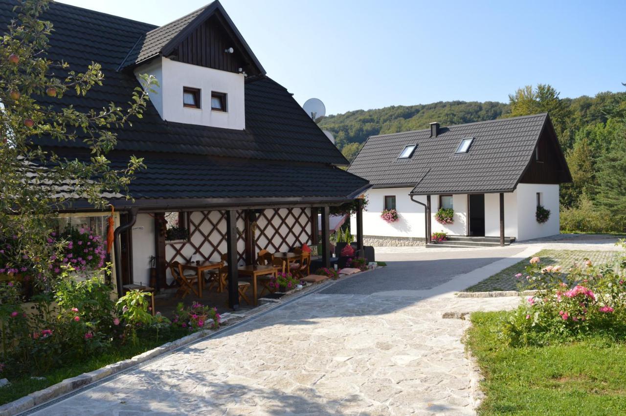 Plitvice Miric Inn Plitvička Jezera Buitenkant foto